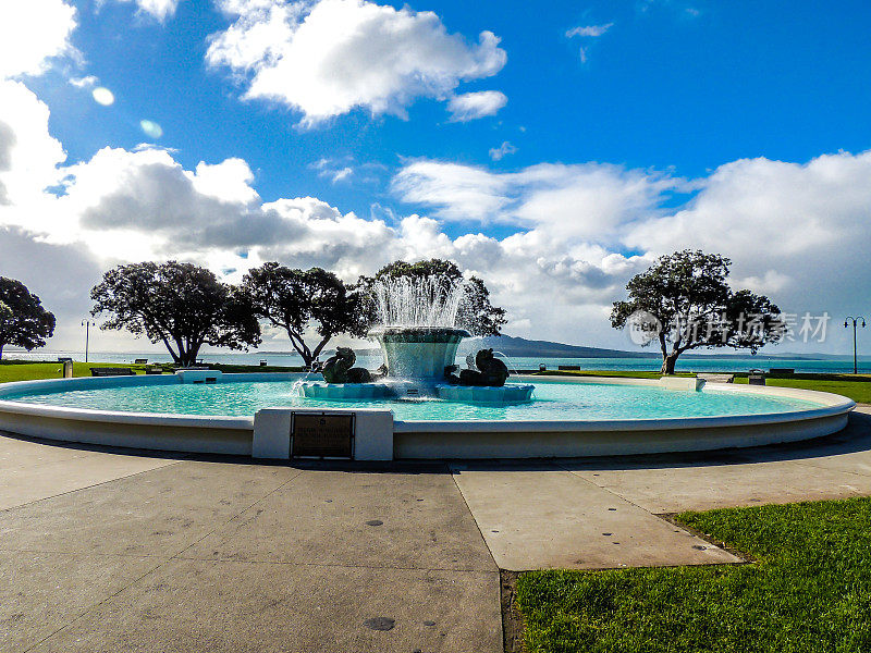 特雷弗·莫斯大卫纪念喷泉，新西兰奥克兰Mission Bay